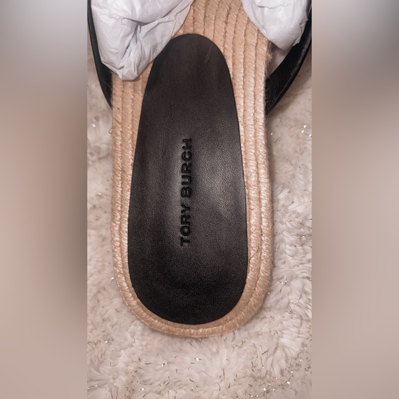 NIB Tory Burch sandals - Picture 6 of 11